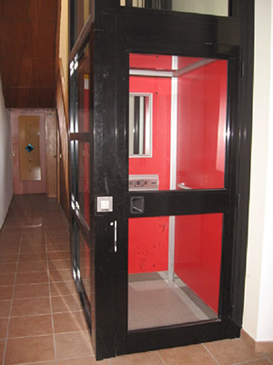 Piattaforma elevatrice Gilò Piattaforma elevatrice Gilò